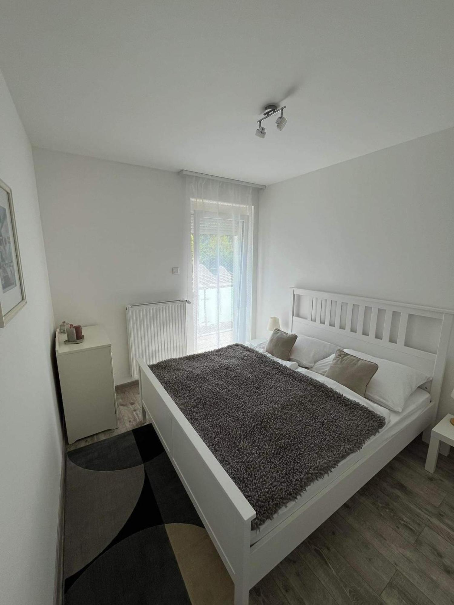 Ada Apartman Sopron Luaran gambar